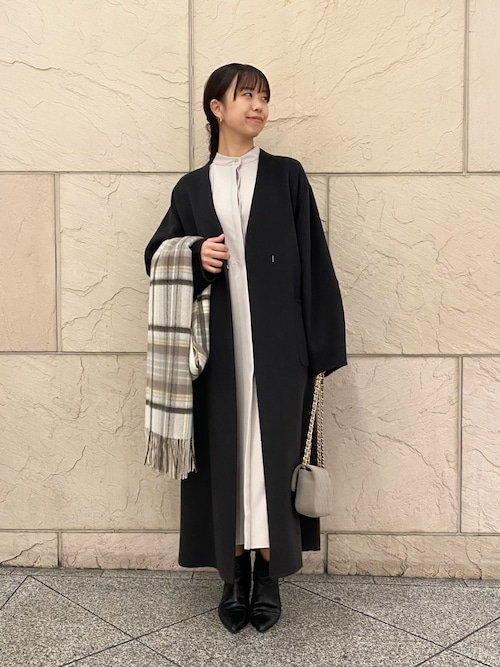 セール】ピンタックストレートワンピース（ワンピース）｜URBAN