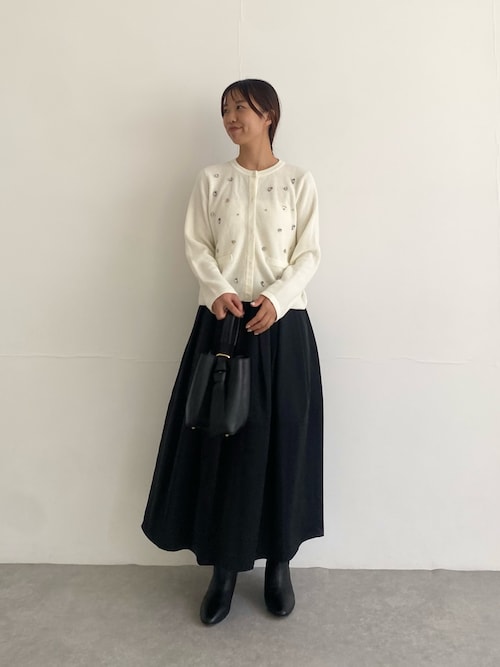 R　リピーター割　uniform黒カーディガン URBAN RESEARCH DOORS（アーバンリサーチドアーズ） カーディガン