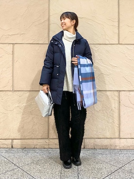 「オンオフ兼用」｜「アイテム（ダウンジャケット/コート）」を使った、matsudaさん（レディース・162cm）の冬コーディネート