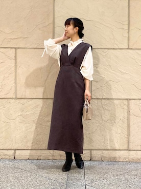 「アイテム（ジャンパースカート）」を使った、matsudaさん（レディース・162cm）の秋コーディネート