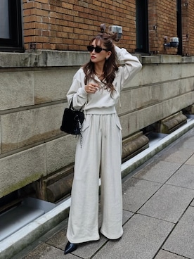 「アイテム（セットアップ）」を使った、esutoreja    公式さん（レディース・155cm）の秋コーディネート