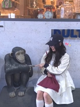 「NEWERA（ニューエラ）のアイテム」を使った、めいちゃさん（レディース・157cm）の冬コーディネート