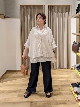 「アイテム（シュシュ）」を使った、emiclip1921さん（レディース・160cm）の春コーディネート