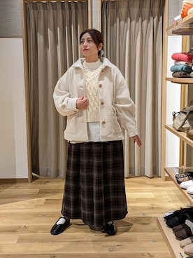 「アイテム（シュシュ）」を使った、emiclip1921さん（レディース・160cm）の冬コーディネート