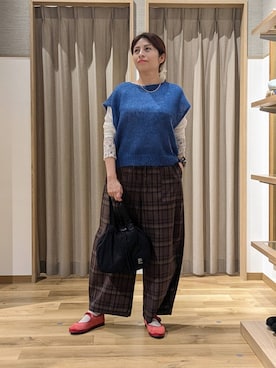 「studio CLIP（スタディオクリップ）のアイテム（その他パンツ）」を使った、emiclip1921さん（レディース・160cm）の秋コーディネート
