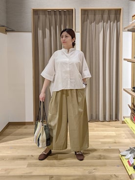 「studio CLIP（スタディオクリップ）のアイテム（パンツ）」を使った、emiclip1921さん（レディース・160cm）の春コーディネート