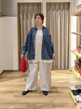 「studio CLIP（スタディオクリップ）のアイテム（パンツ）」を使った、emiclip1921さん（レディース・160cm）の春コーディネート