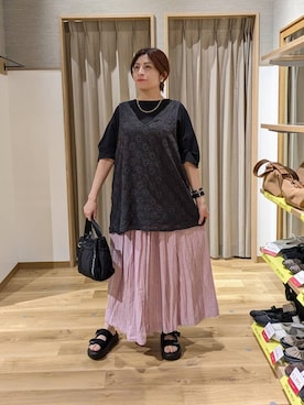 「アイテム（シュシュ）」を使った、emiclip1921さん（レディース・160cm）の春コーディネート