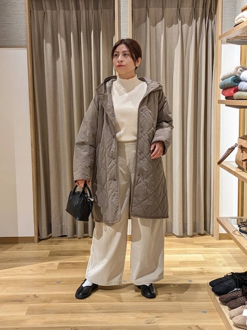 セール】キルティングフードロングコート（ダウンジャケット/コート