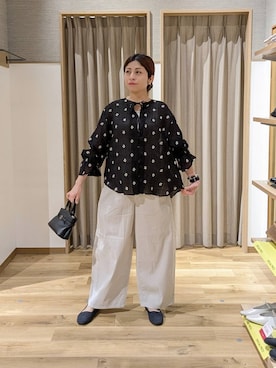 「studio CLIP（スタディオクリップ）のアイテム（パンツ）」を使った、emiclip1921さん（レディース・160cm）の春コーディネート