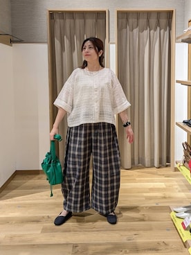 「studio CLIP（スタディオクリップ）のアイテム（バッグ）」を使った、emiclip1921さん（レディース・160cm）の春コーディネート