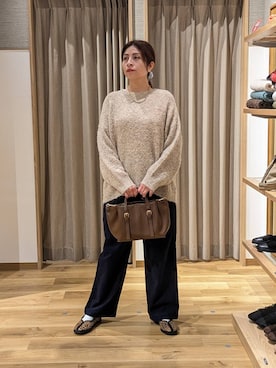 「アイテム（ヘアアクセサリー）」を使った、emiclip1921さん（レディース・160cm・30代）の冬コーディネート