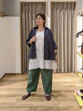 「studio CLIP（スタディオクリップ）のアイテム（パンツ）」を使った、emiclip1921さん（レディース・160cm）の春コーディネート