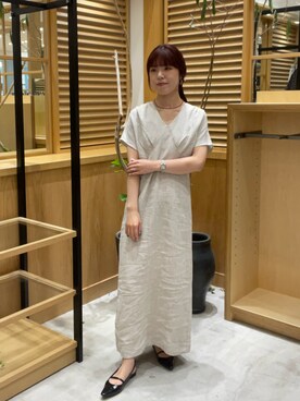 「URBAN RESEARCH（アーバンリサーチ）のフレンチスリーブリネンワンピース（ワンピース、ベージュ系）」を使った、ayane01100212さん（レディース・158cm）の夏コーディネート