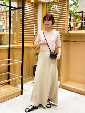 「URBAN RESEARCH DOORS（アーバンリサーチドアーズ）のウエスト釦バイアススカート（スカート、ベージュ系）」を使った、ayane01100212さん（レディース・158cm）の夏コーディネート
