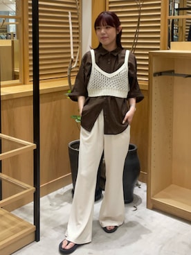 「KBF（ケイビーエフ）のシアーフォルムシャツ（シャツ/ブラウス、ブラウン系）」を使った、ayane01100212さん（レディース・158cm）の夏コーディネート