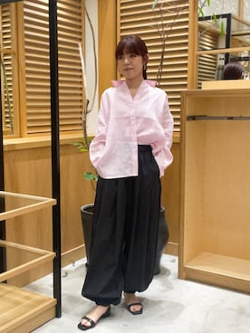 「URBAN RESEARCH（アーバンリサーチ）のリネン2WAYシャツ（シャツ/ブラウス、ピンク系）」を使った、ayane01100212さん（レディース・158cm）の夏コーディネート
