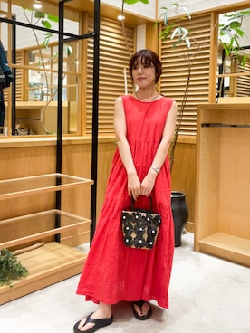 「URBAN RESEARCH Sonny Label（アーバンリサーチサニーレーベル）のコットンティアードサッカーワンピース（ワンピース、レッド系）」を使った、ayane01100212さん（レディース・158cm）の夏コーディネート