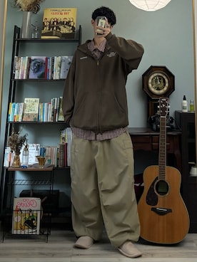「アイテム（パーカー）」を使った、ハルさん（メンズ・179cm）の秋コーディネート