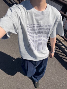 「YOLO（ヨーロ）のアイテム（Tシャツ/カットソー、グレー系）」を使った、ハルさん（メンズ・179cm）の夏コーディネート