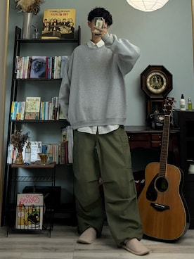 「アイテム（スウェット）」を使った、ハルさん（メンズ・179cm）の秋コーディネート