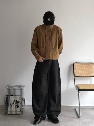 「EKAL(エカル)の8パネルベースボールキャップ(キャップ)」を使った、ハルさん(メンズ・179cm)の秋コーディネート