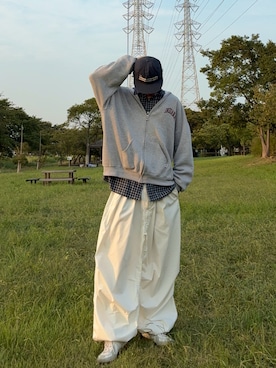 「アイテム（スニーカー）」を使った、ハルさん（メンズ・179cm）の夏コーディネート