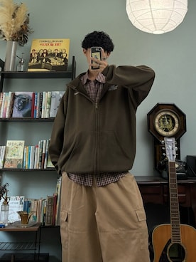 「アイテム（カーゴパンツ）」を使った、ハルさん（メンズ・179cm）の秋コーディネート