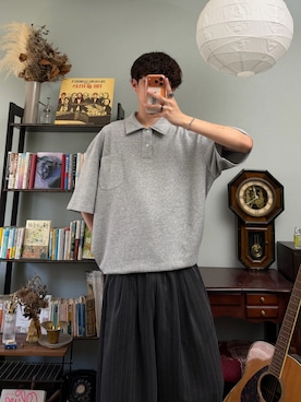 「YOLO（ヨーロ）のアイテム（ポロシャツ、グレー系）」を使った、ハルさん（メンズ・179cm）の夏コーディネート