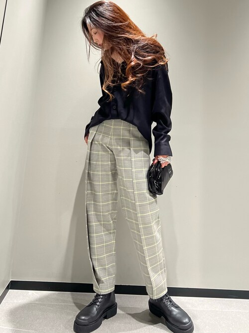 Queen♡（AX アルマーニ エクスチェンジ ららぽーと福岡）｜ARMANI EXCHANGEのショルダーバッグを使ったコーディネート