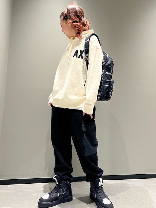 Queen♡（AX アルマーニ エクスチェンジ ららぽーと福岡）｜ARMANI EXCHANGEのスウェットを使ったコーディネート WEAR