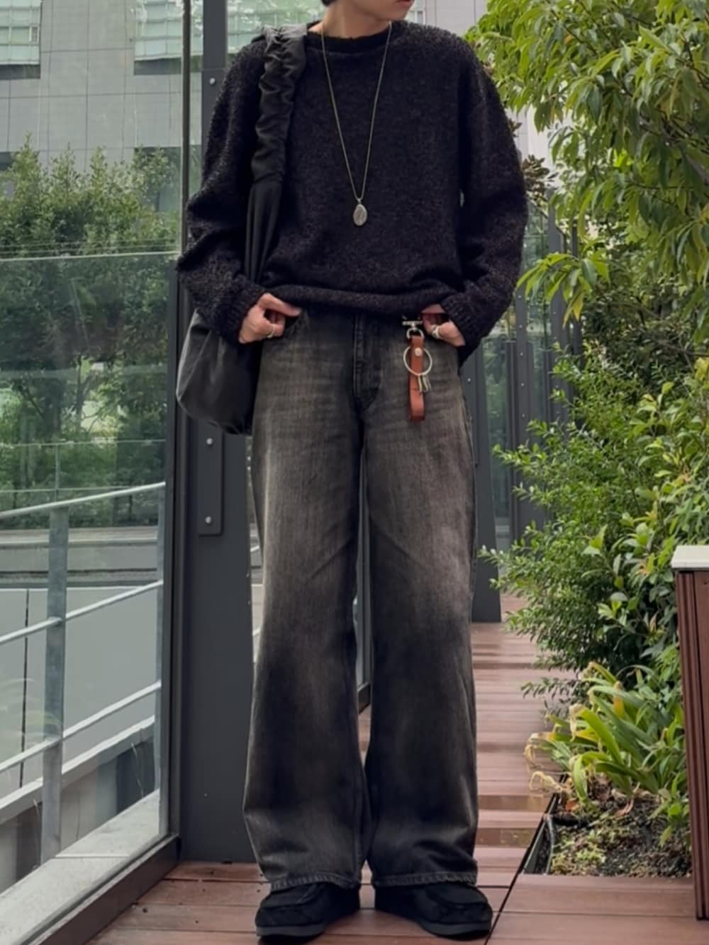 Straight Heritage Denim Pantsを使った人気ファッション