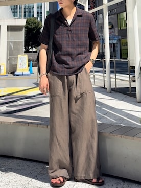 「アイテム（トップス、ブラウン系）」を使った、ひらひらさん（メンズ・180cm）の秋コーディネート