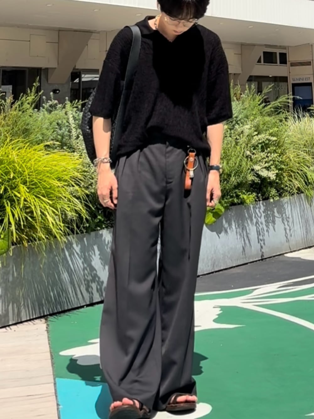 Llife DOBBY MESH BAGGY SLACKSを使った人気ファッション