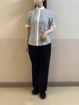 「TOKYO SHIRTS（トウキョウシャツ）の【吸水速乾】【COFREX】スタンド衿 ピンタック ブラウス 五分袖 レディースデザインシャツ（シャツ/ブラウス、グレー系）」を使った、BRICK HOUSE by Tokyo Shirts 札幌苗穂イオンモール店さん（レディース・160cm）の夏コーディネート