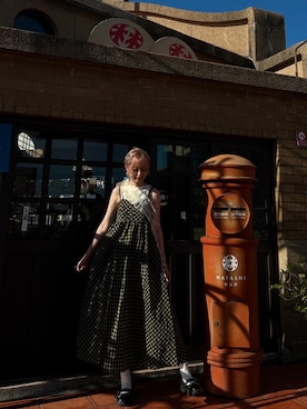 「アイテム（ショルダーバッグ）」を使った、𝕎𝕀ℕ𝔾さん（レディース・166cm）の夏コーディネート