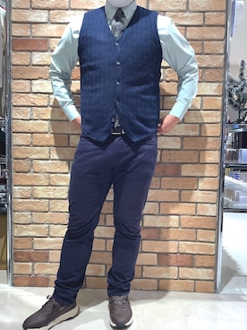 「アイテム（ベスト）」を使った、BRICK HOUSE シャツ工房 札幌駅エスタ店さん（メンズ・169cm）の冬コーディネート