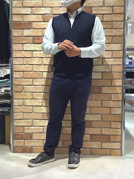 「アイテム（ビジネスシャツ、グリーン系）」を使った、BRICK HOUSE シャツ工房 札幌駅エスタ店さん（メンズ・169cm）の秋コーディネート