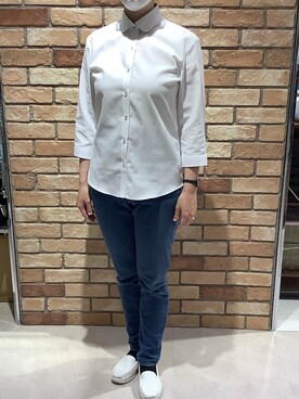 「アイテム（ビジネスシャツ）」を使った、BRICK HOUSE シャツ工房 札幌駅エスタ店さん（レディース・159cm）の秋コーディネート