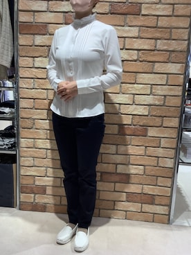 「アイテム（ビジネスシャツ）」を使った、BRICK HOUSE シャツ工房 札幌駅エスタ店さん（レディース・159cm）の春コーディネート