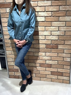 「アイテム（ビジネスシャツ）」を使った、BRICK HOUSE シャツ工房 札幌駅エスタ店さん（レディース・160cm）の秋コーディネート