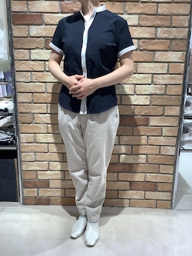 「アイテム（ビジネスシャツ）」を使った、BRICK HOUSE シャツ工房 札幌駅エスタ店さん（レディース・159cm）の春コーディネート