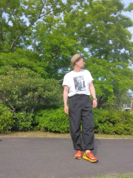 「adidas（アディダス）のadidas ZX8000“Germany”（スニーカー、レッド系）」を使った、ひこたさん（メンズ・179cm）の夏コーディネート