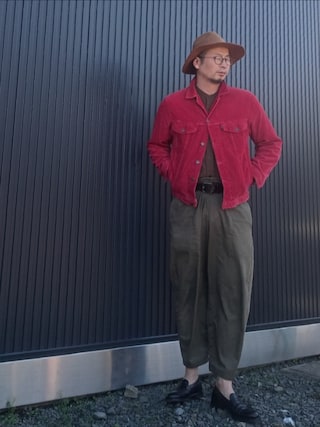 「UNIQLO(ユニクロ)のアイテム(チノパンツ)」を使った、ひこたさん(メンズ・179cm)の秋コーディネート