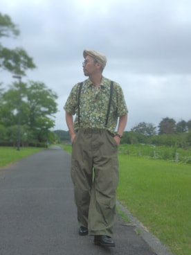 「古着のカーゴパンツ（カーゴパンツ、グリーン系）」を使った、ひこたさん（メンズ・179cm）の夏コーディネート