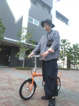 「PRADA（プラダ）のアイテム」を使った、ひこたさん（メンズ・179cm）の春コーディネート