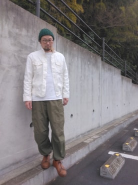 「Levi's（リーバイス）のアイテム（ジャケット/アウター）」を使った、ひこたさん（メンズ・179cm）の春コーディネート