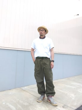 「HANES（ヘインズ）の【HANES/ヘインズ】【旅行・レジャーに】厚手で透けない BEEFY パックTシャツ H5180 ヘインズ ビーフィー Tシャツ 無地 ヘビーウェイト ユニセックス スミクロ・ネイビー登場（Tシャツ/カットソー、ホワイト系）」を使った、ひこたさん（メンズ・179cm）の夏コーディネート