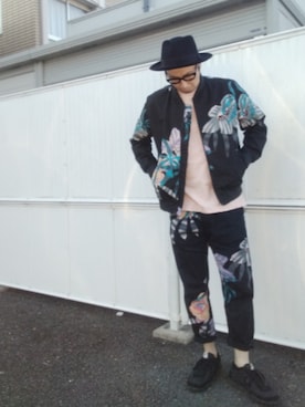 「アイテム（セットアップ）」を使った、ひこたさん（メンズ・179cm）の秋コーディネート