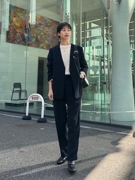 「アイテム（ブローチ/コサージュ）」を使った、まつお　ゆいさん（レディース・163cm）の冬コーディネート